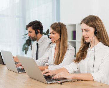 Enhances your customer Engagement with Microsoft Dynamics 365 Cloud CRM
